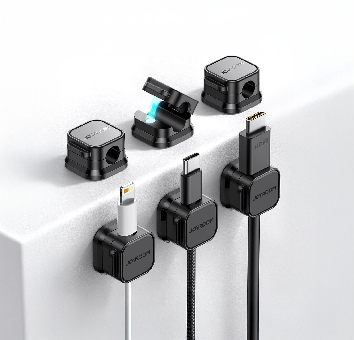 マグネット式ケーブルホルダー