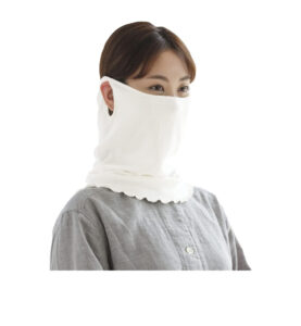 やさしいシルク混おやすみマスク